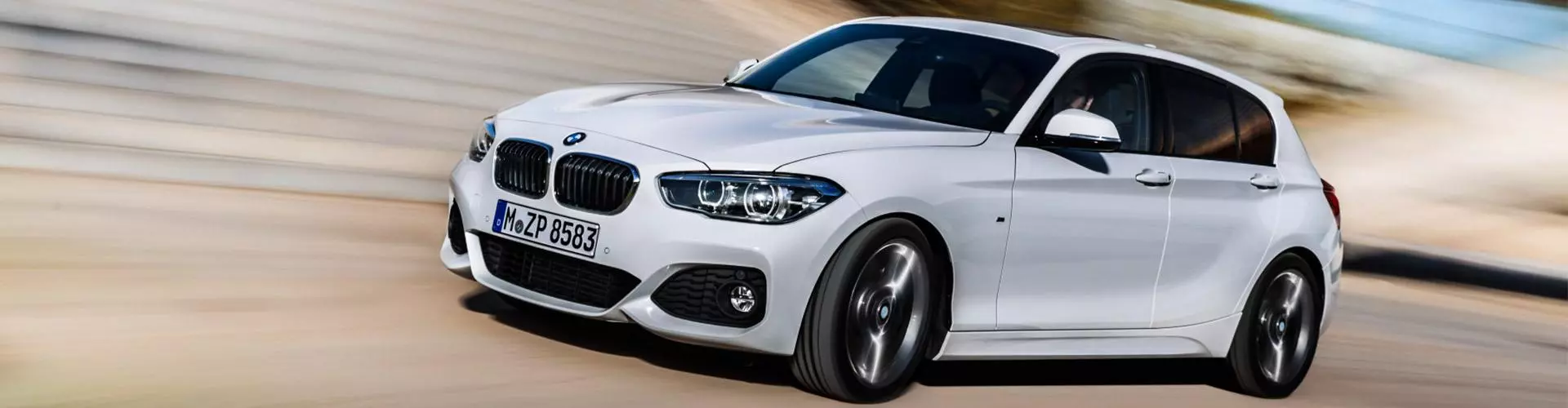 BMW Série 1 (F20) vista lateral