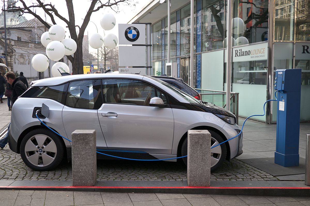 BMW i3 a carregar